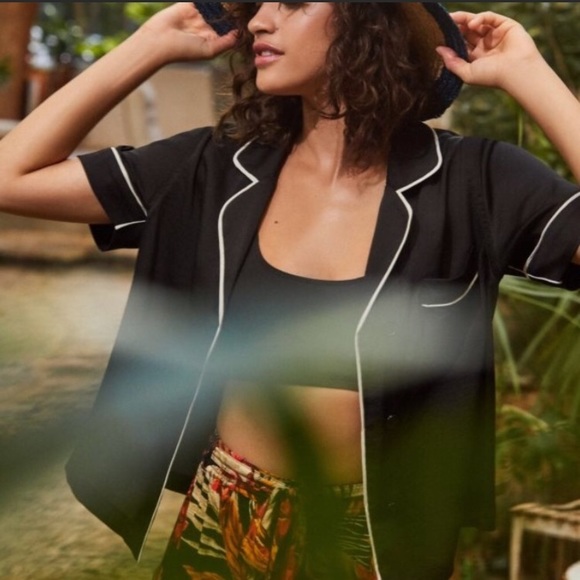 Urban Outfitters Tops - Urban Outfitters Contrasting piping pajama top